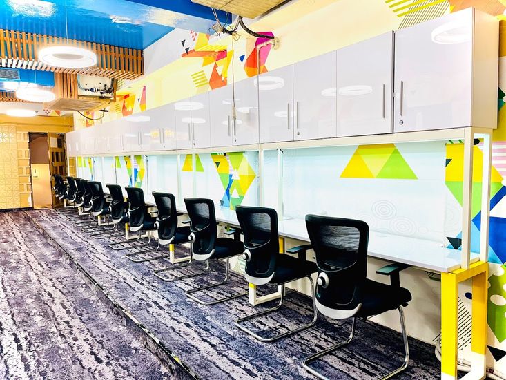 Business Magnets Workspaces